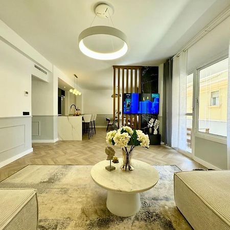 4Bd Central Soho Luxe Retreat Terrace 2Bh & Ac มาลากา ภายนอก รูปภาพ