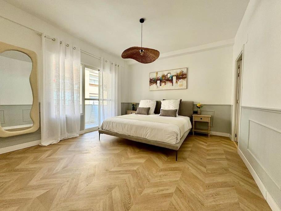 4Bd Central Soho Luxe Retreat Terrace 2Bh & Ac มาลากา ภายนอก รูปภาพ