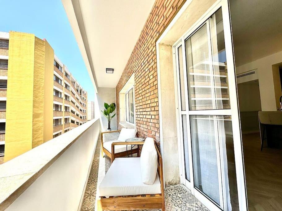 4Bd Central Soho Luxe Retreat Terrace 2Bh & Ac มาลากา ภายนอก รูปภาพ